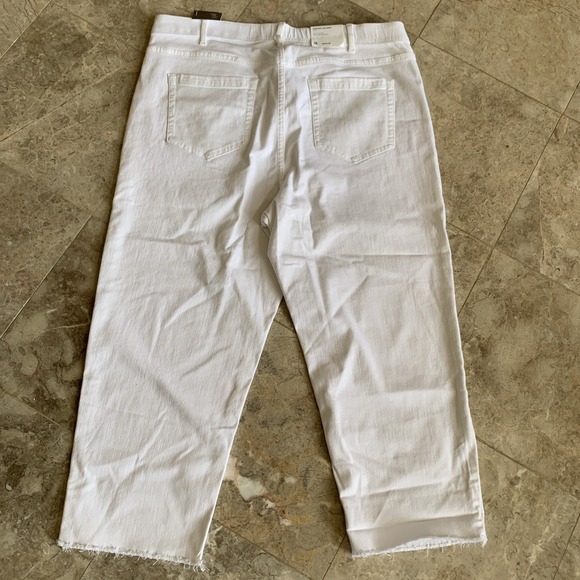 NWT J.Jill Denim High Rise Straight Leg Crop Jeans Raw Hem White Size 18 - Picture 9 of 9